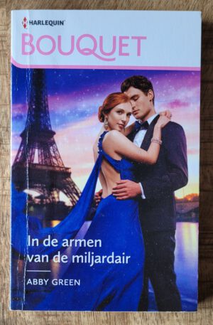 In de armen van de miljardair (Bouquet 4235)