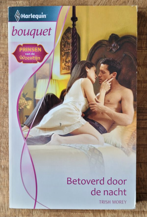Betoverd door de nacht (Bouquet 3402)