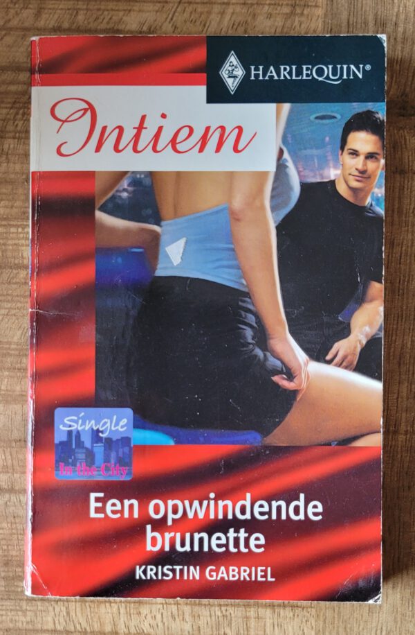 Een opwindende brunette (Intiem 1336)